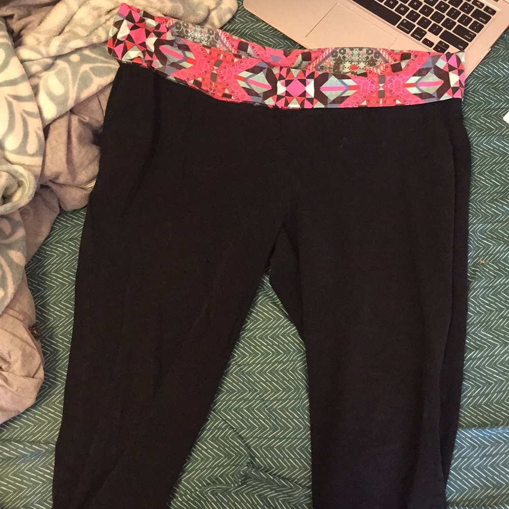 Black leggings
